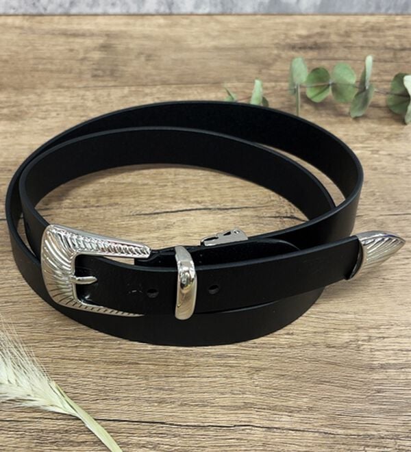 「【Lee】25mm細め紳士牛革レザーウエスタンベルト（メンズベルト）」｜ブラック