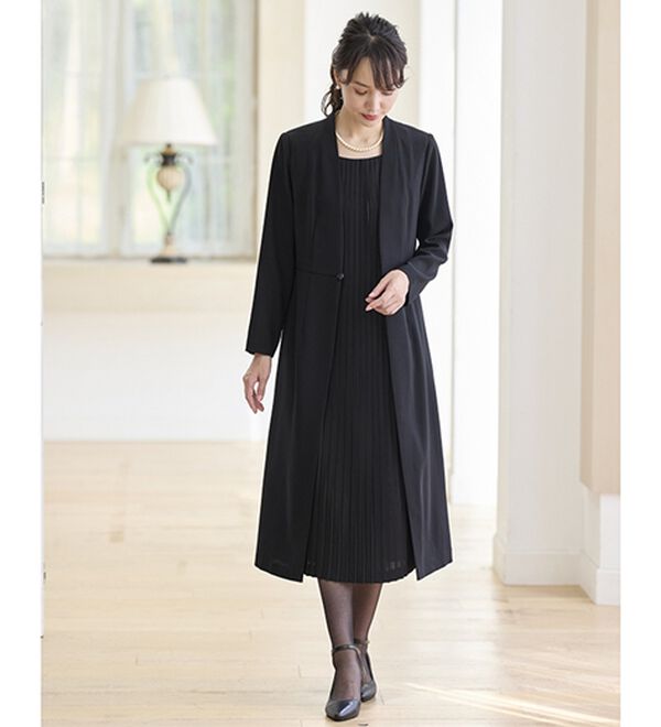 洗えるストレッチ！ロングジャケット重ね着風ワンピース - ベルーナ