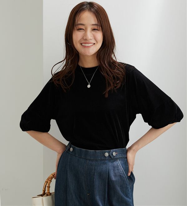 BELLUNA（ベルーナ）の「ベロア素材ふんわり袖プルオーバー（カットソー）」｜詳細画像