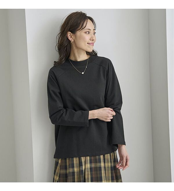 BELLUNA（ベルーナ）の「華奢見せ！しっかり裏毛素材コットン１００％トレーナー（トレーナー・スウェット）」｜詳細画像