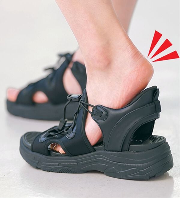 ルフラン（ルフラン）の「立ったまま履ける！スポーツサンダル（サンダル・ミュール）」｜詳細画像