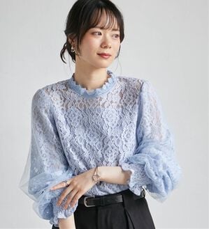 RANAN（ラナン）の「チュールドッキングフラワーレースキャンディースリーブブラウス（ブラウス）」｜ライトブルー