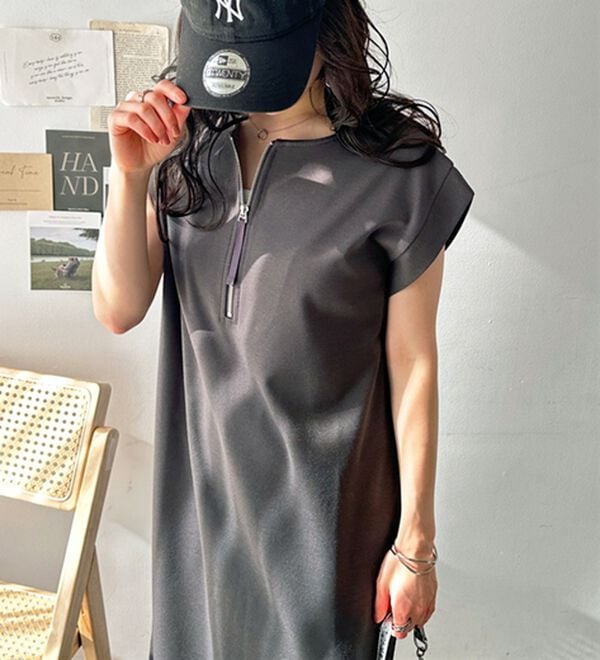 GeeRA（ジーラ）の「前後２ＷＡＹハーフジップＩラインワンピース（カットソーワンピース）」｜詳細画像