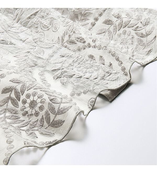 VINNO（ヴィノ）の「サークル刺しゅうジャケットアンサンブル（その他ジャケット）」｜詳細画像