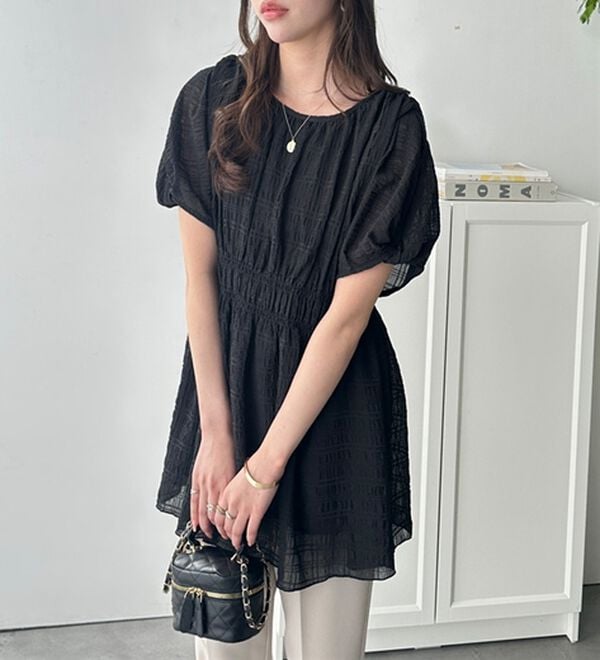 GeeRA（ジーラ）の「前後２ＷＡＹシャーリングチュニック（ブラウス）」｜詳細画像