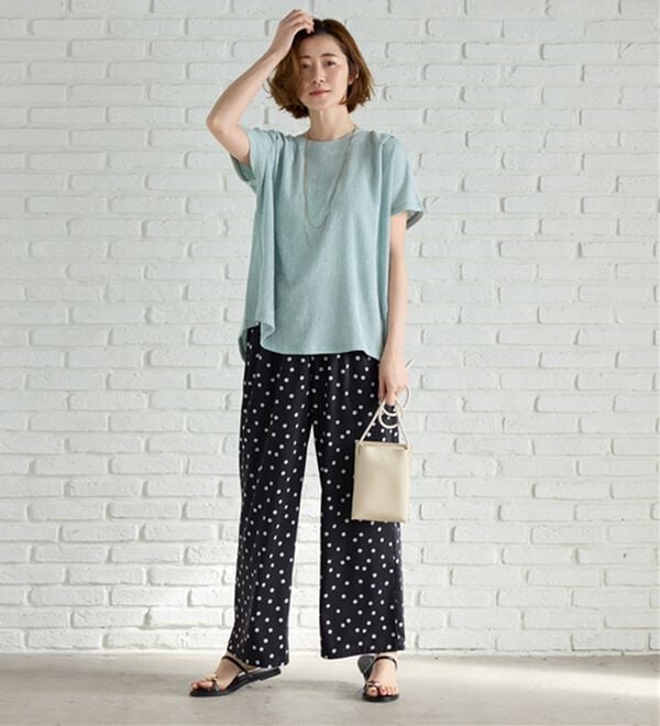 BELLUNA（ベルーナ）の「楊柳素材ドルマンプルオーバー（カットソー）」｜詳細画像