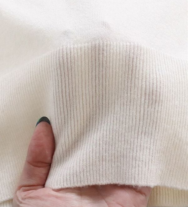 Pierrot（ピエロ）の「ハイネックシンプルニット（ニット・セーター）」｜詳細画像