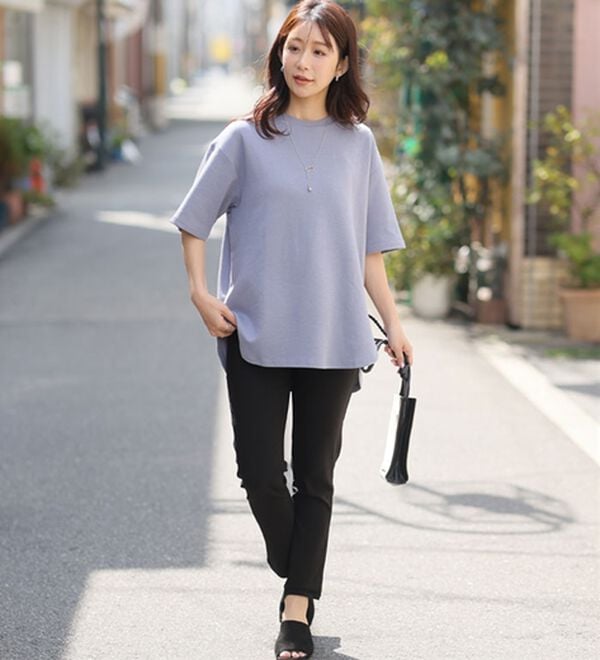 A HAPPY MARILYN（アハッピーマリリン）の「【Ｍ～８Ｌ】【ハッピーさらりん】裾ラウンド五分袖Ｔシャツ（Tシャツ）」｜詳細画像