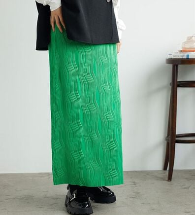 GeeRA（ジーラ）の「変形プリーツタイトスカート（ロングスカート）」