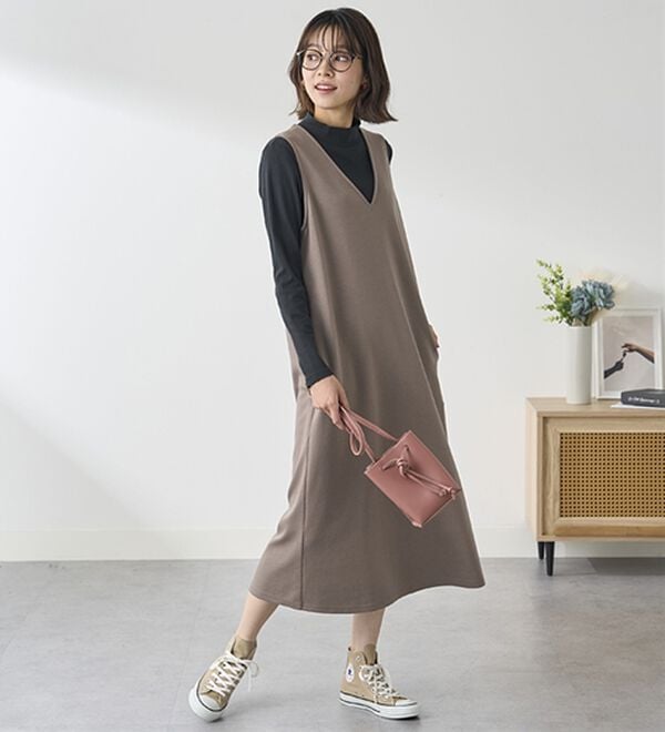 BELLUNA（ベルーナ）の「【選べる衿】肌に優しい綿１００％暖か発熱素材プルオーバー＜ベルホット　コットン＞（カットソー）」｜詳細画像