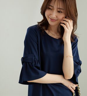 BELLUNA（ベルーナ）の「リボン付フレアー袖プルオーバー（カットソー）」｜詳細画像