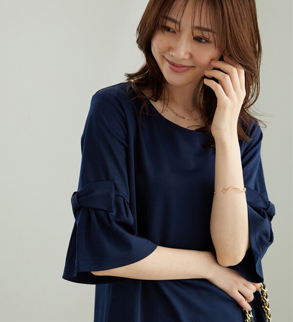 BELLUNA（ベルーナ）の「リボン付フレアー袖プルオーバー（カットソー）」｜詳細画像