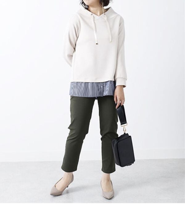 BELLUNA（ベルーナ）の「のびのびストレッチテーパードパンツ（テーパードパンツ）」｜詳細画像