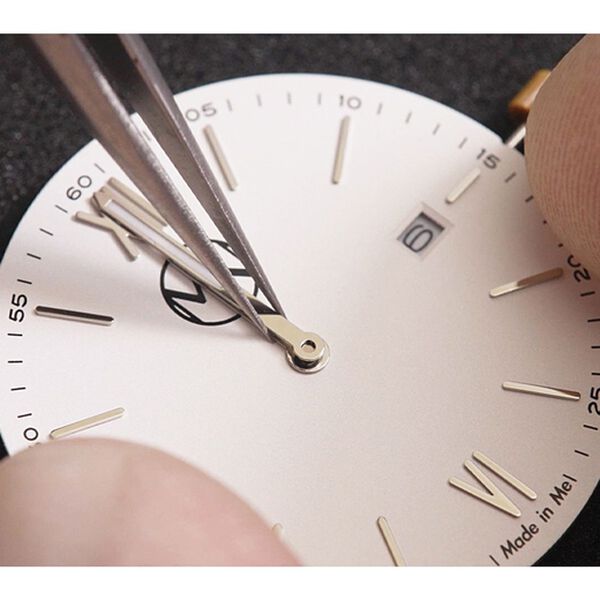 「Ｍａｄｅ　ｉｎ　Ｍｅ　手作り時計（メンズ腕時計）」｜詳細画像