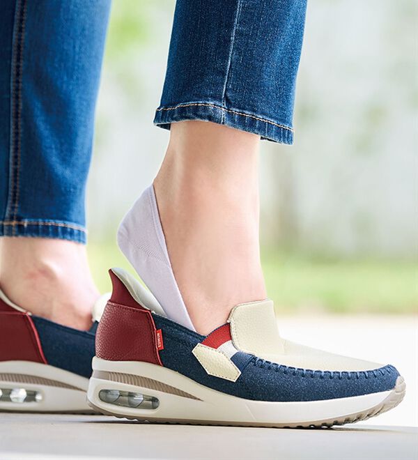 BELLUNA（ベルーナ）の「＜ＥＤＷＩＮ＞さっと履ける！牛床革エアソールスリッポン（スリッポン）」｜詳細画像