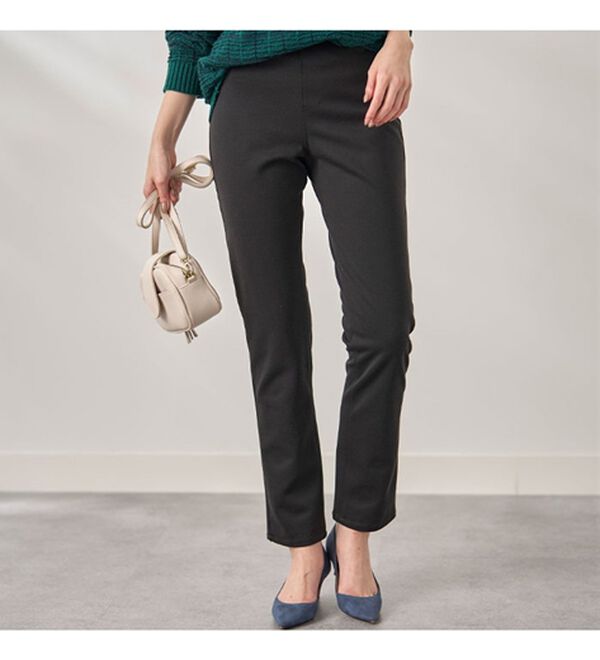 BELLUNA（ベルーナ）の「防風&times;ストレッチ素材ストレートパンツ（フルレングスパンツ）」｜詳細画像