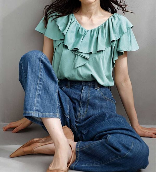 RANAN（ラナン）の「ひんやり！綿１００％フリル衿カットソープルオーバー（カットソー）」｜詳細画像