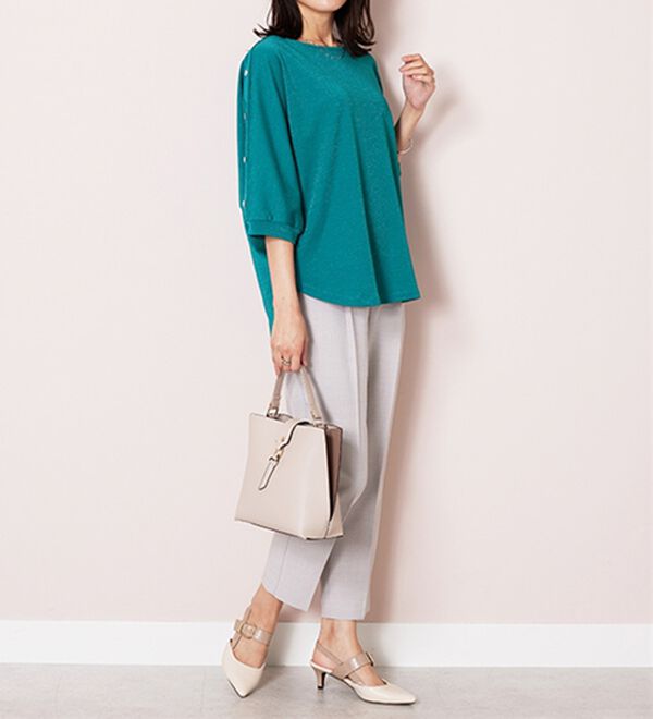 BELLUNA（ベルーナ）の「ラメ調肩ボタンデザインプルオーバー（カットソー）」｜詳細画像