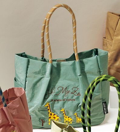 ルフラン（ルフラン）の「【２点セット】＜ハイマイズー＞刺繍トート＆ポーチ２点セット（トートバッグ）」