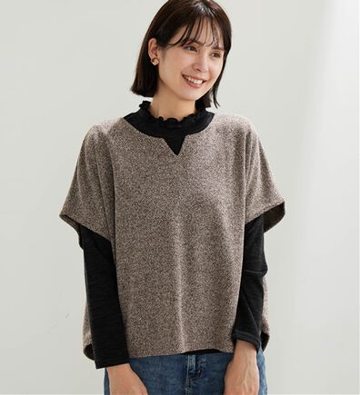 BELLUNA（ベルーナ）の「【2点セット】ブークレ素材ポンチョアンサンブル（アンサンブル）」