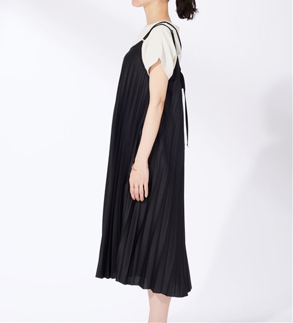 BELLUNA（ベルーナ）の「バックリボン使いプリーツキャミワンピース（その他ワンピース）」｜詳細画像