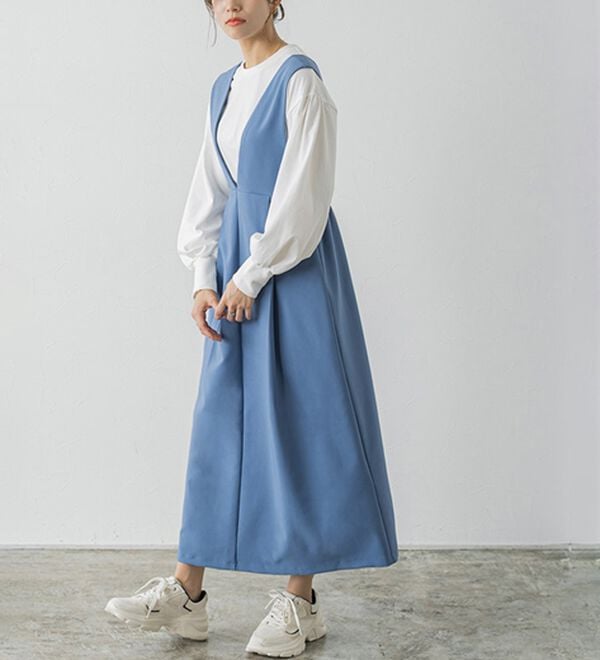 Pierrot（ピエロ）の「ウエストマークジャンパースカート（ジャンパースカート）」｜ブルー