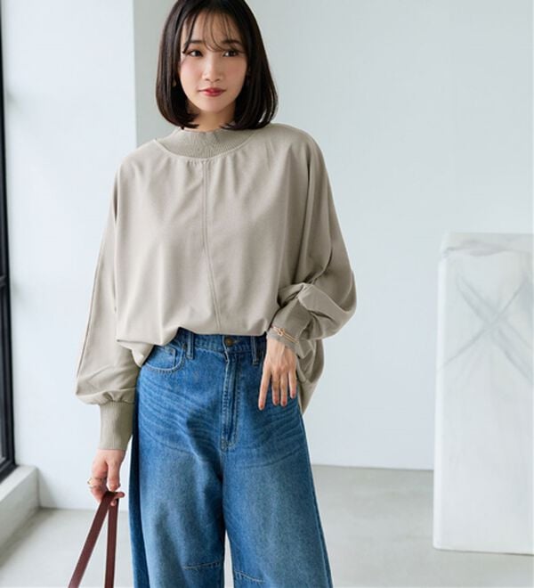 BELLUNA（ベルーナ）の「Ｔシャツ感覚なのにきちんとブラウス見え！カットジョーゼットプルオーバー（ブラウス）」｜詳細画像