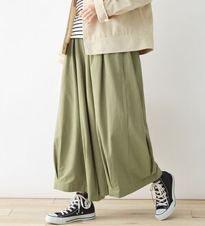 Viola e Viola（ヴィオラ エ ヴィオラ）の「タック使いバルーンワイドパンツ（フルレングスパンツ）」｜詳細画像