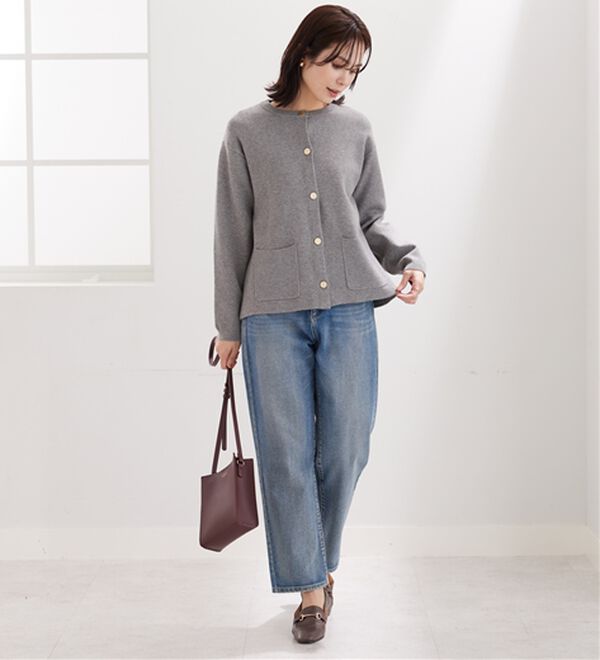 BELLUNA（ベルーナ）の「金ボタン使いニットカーディガン（ニットカーディガン）」｜詳細画像