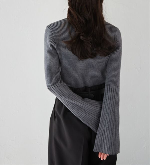 RANAN（ラナン）の「フレアースリーブニュアンスカラーニット（ニット・セーター）」｜詳細画像