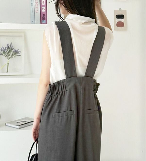 GeeRA（ジーラ）の「フロントジップハイウエストサロペット（オールインワン）」｜詳細画像