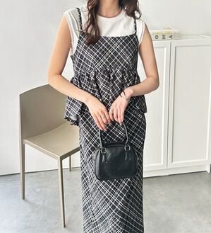 GeeRA（ジーラ）の「楽ちん！ペプラムキャミワンピース（カットソーワンピース）」｜黒系チェック