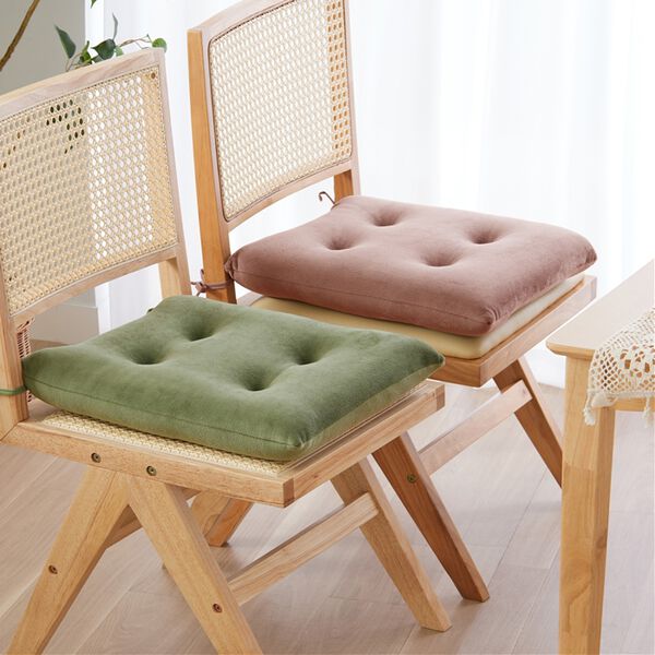 シートクッション 4枚組 新品未使用 へたりにくい中綿 両面使える シートクッション 4枚組 新品未使用 へたりにくい 洗える 両面