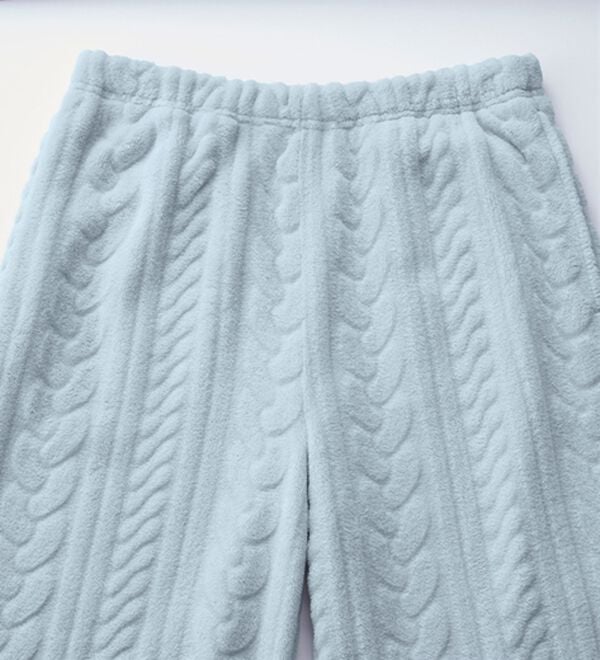 YU'NOW（ユナウ）の「【上下２点セット】ケーブルニット風もこもこカーディガンセット（パジャマ・ルームウェア）」｜詳細画像