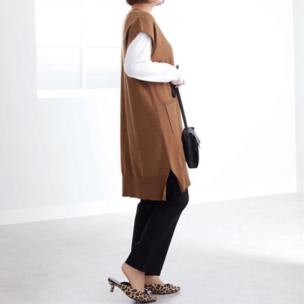 BELLUNA（ベルーナ）の「Ｖネックニットチュニックベスト（ベスト）」｜詳細画像