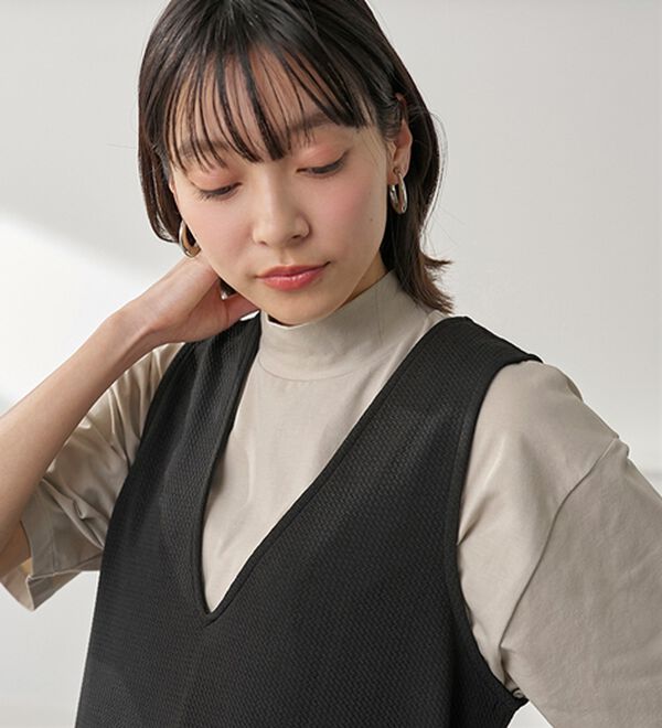 BELLUNA（ベルーナ）の「≪ＨｕｇＲｅａｍコットンＣｏｏｌ≫ひんやりハイネックプルオーバー（カットソー）」｜詳細画像