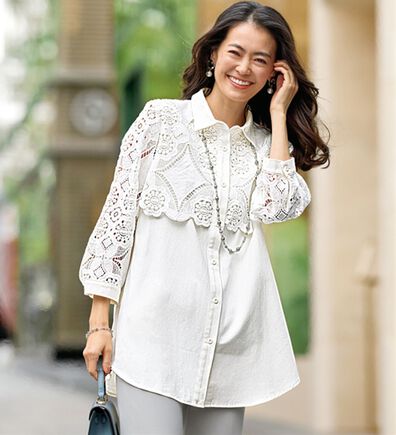 BELLUNA（ベルーナ）の「美しいケミカルレースのデニムシャツ（シャツ）」