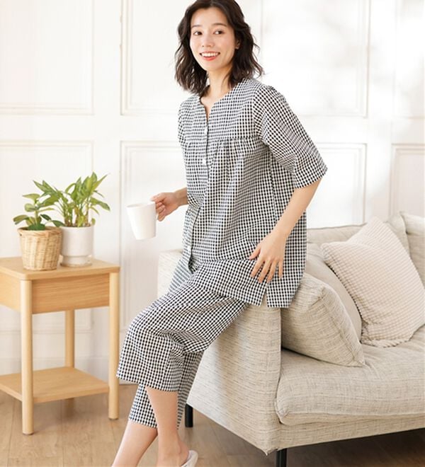 LAVIENNE（ラヴィエンヌ）の「綿１００％サッカーパジャマ（パジャマ・ルームウェア）」｜詳細画像