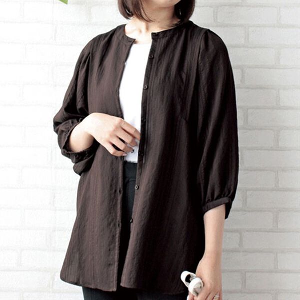 BELLUNA（ベルーナ）の「ドビー素材タック使いシャツチュニック（チュニック）」｜ブラウン
