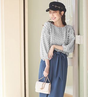 alotta（アロッタ）の「ぽこぽこゴム使いプルオーバー（カットソー）」｜ライトグレー系