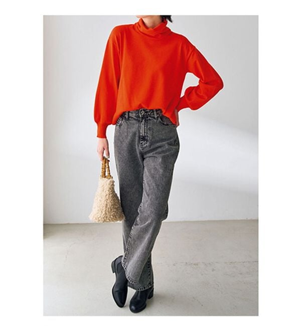 VINNO（ヴィノ）の「吸湿発熱ゆるタートルニット（ニット・セーター）」｜詳細画像