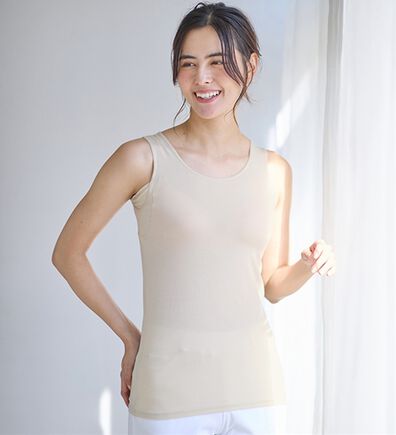 LAVIENNE（ラヴィエンヌ）の「【とろけるような肌ざわり】テンセル（ＴＭ）繊維コットン混汗取りパッド付タンク（肌着・インナーウェア）」