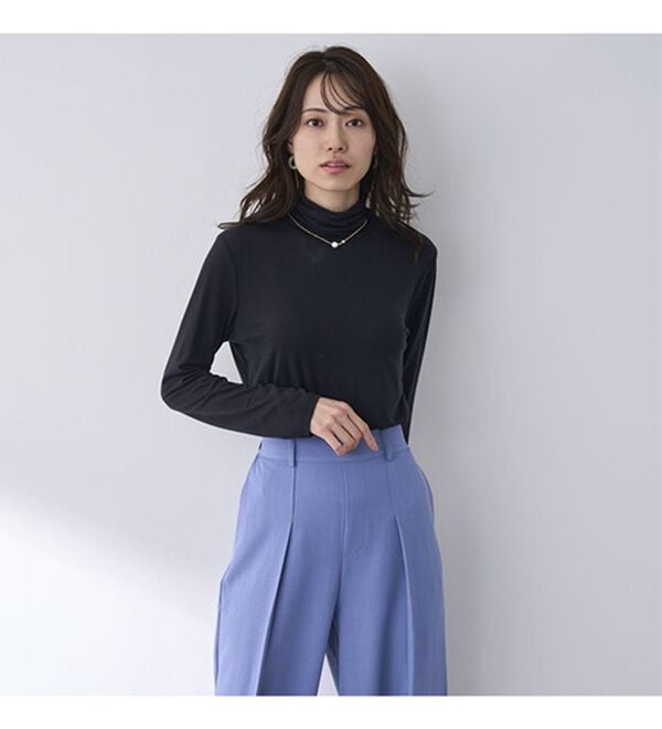 BELLUNA（ベルーナ）の「なめらかテンセル（ＴＭ）繊維ストレッチプルオーバー（カットソー）」｜詳細画像