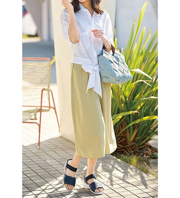 BELLUNA（ベルーナ）の「＜エル　プラネット＞ワイズ調節可能サンダル（サンダル・ミュール）」｜詳細画像