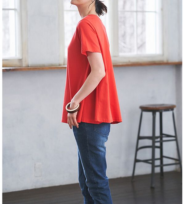 RANAN（ラナン）の「＜ＢＣ＞綿１００％ひんやりフレアーシルエットプルオーバー（カットソー）」｜オレンジレッド