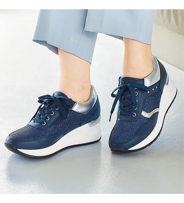 BELLUNA（ベルーナ）の「４Ｅ厚底切替ラメスニーカー（スニーカー）」｜ネイビー