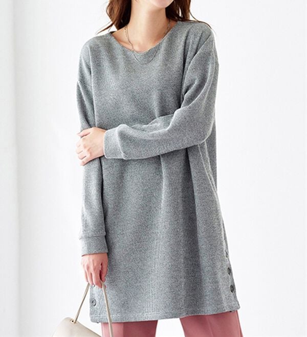 BELLUNA（ベルーナ）の「ニット見え素材裾ボタンチュニックワンピース（チュニック）」｜詳細画像