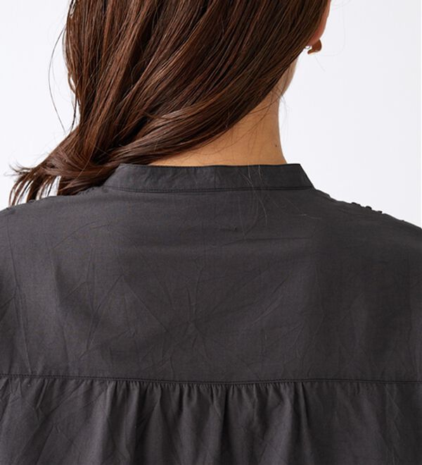 BELLUNA（ベルーナ）の「モチーフレースピンタック使いチュニック（チュニック）」｜詳細画像