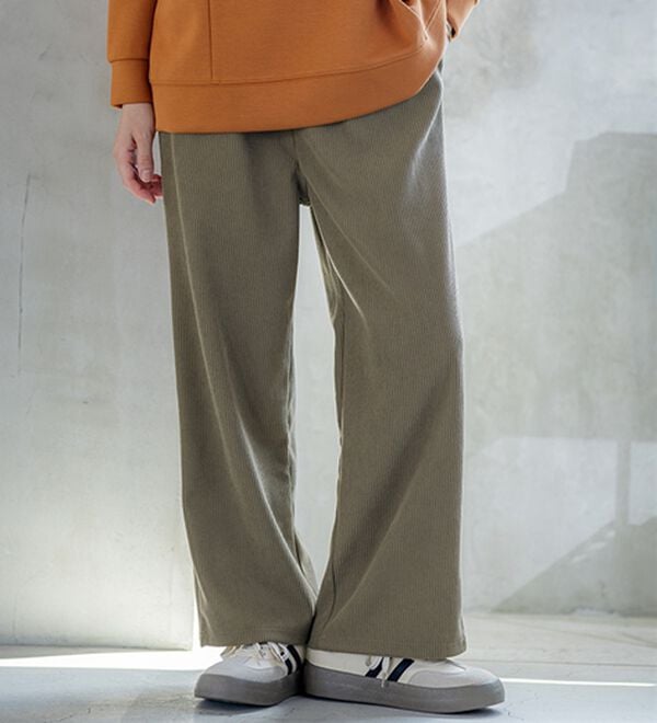 BELLUNA（ベルーナ）の「なめらか裏ベロアコーデュロイワイドパンツ（ワイドパンツ・ガウチョ）」｜詳細画像