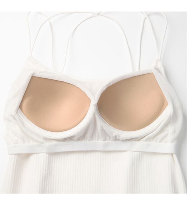 YU'NOW（ユナウ）の「【カップ付インナー】バックオープンブラキャミソール（ブラトップ・カップ付きインナー）」｜詳細画像